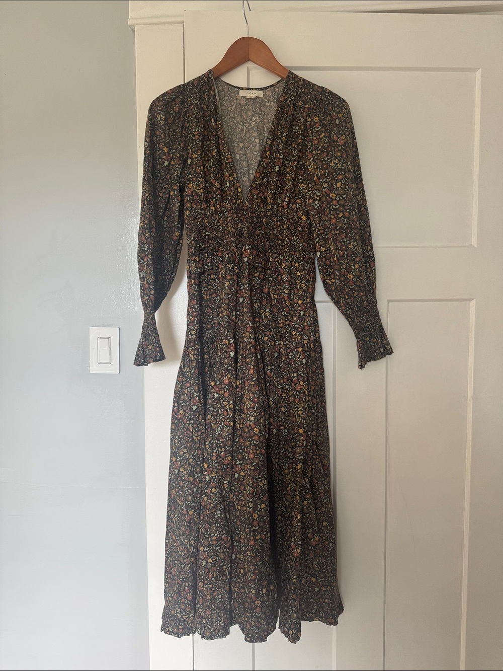 Floral Long Sleeve V-Neck Dress